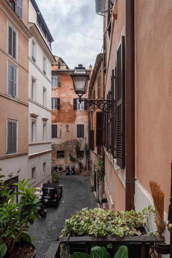 Fontanella Borghese Elegant & Beautiful Apartment Rom